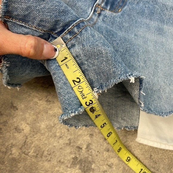 New Favorite Daughter Juni High Rise Shorts Floral Daisy Sunflower Sz 31 - Picture 11 of 16